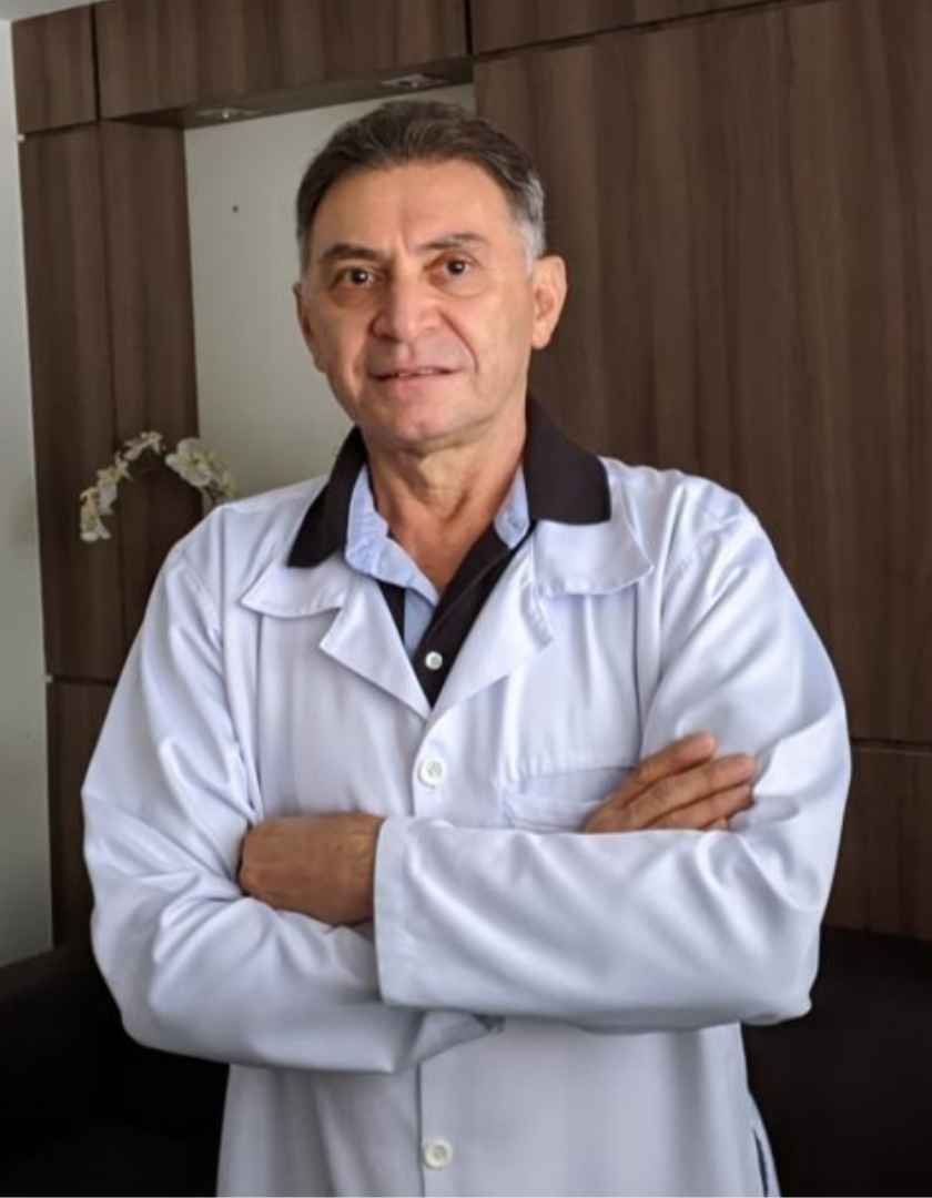 Dr. Divanaldes Jácome